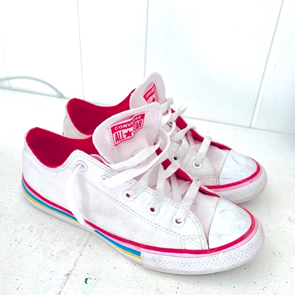 Converse W’s size 6.